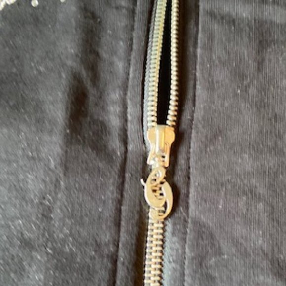 Guess Hoodie Girl's Size XL (16) NWT - Picture 3 of 9